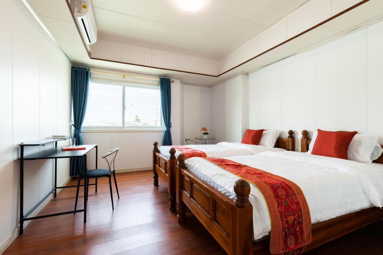 Sukhumvit 101 Hotel Bangkok Bagian luar foto