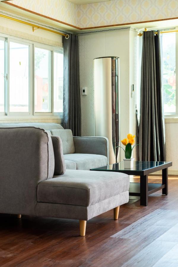 Sukhumvit 101 Hotel Bangkok Bagian luar foto
